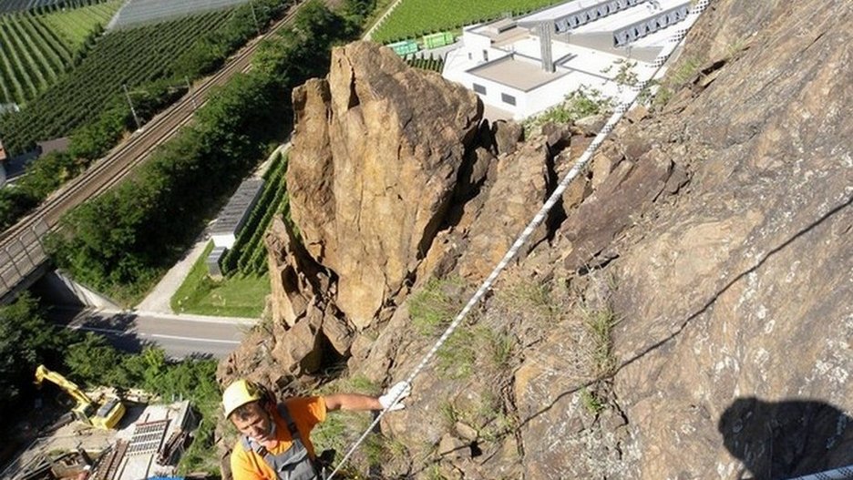 Alpin Geologie: Bicycle route Tramin-Auer