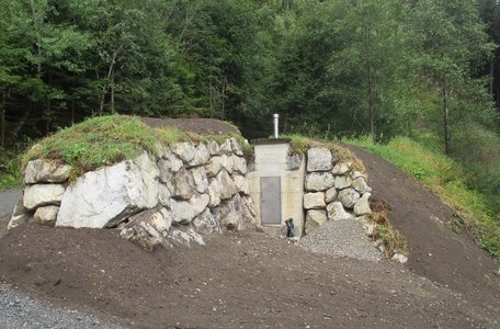 Assistenza geologica per la realizzazione delle strutture di sicurezza presso la sorgente «Hochspeicher» Mittewald» – Flaggertal