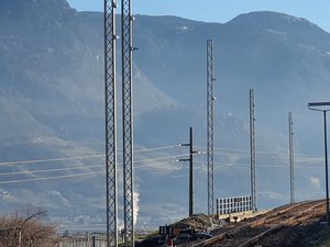 Electrification of the Venosta/Vinschgau valley train line