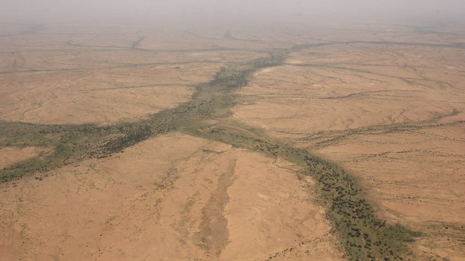 Alpin Geologie: Technische Machbarkeitsstudien und Ausarbeitung von Ausschreibungsunterlagen für die Sanierung/den Bau der Staudämme von Kerfu und Meski in Nord-Darfur - Sudan