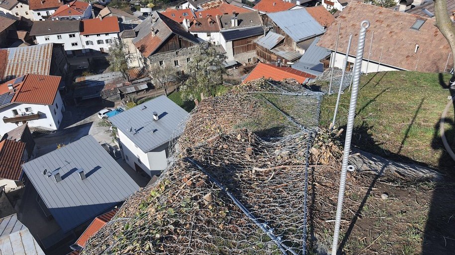 Alpin Geologie: Progettazione e Direzione lavori degli interventi di messa in sicurezza a Sluderno-Kalvarienberg