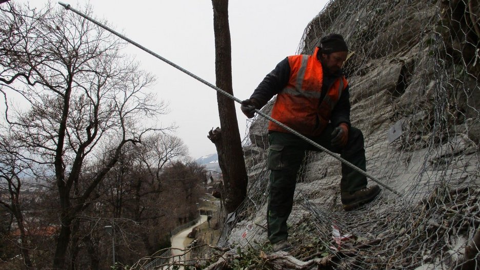 Alpin Geologie: Planung und Bauleitung der Schutzmaßnahmen im Bereich Franziskusviertel