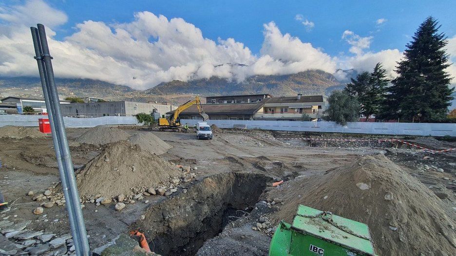 Alpin Geologie: Neubau eines Schulkomplexes