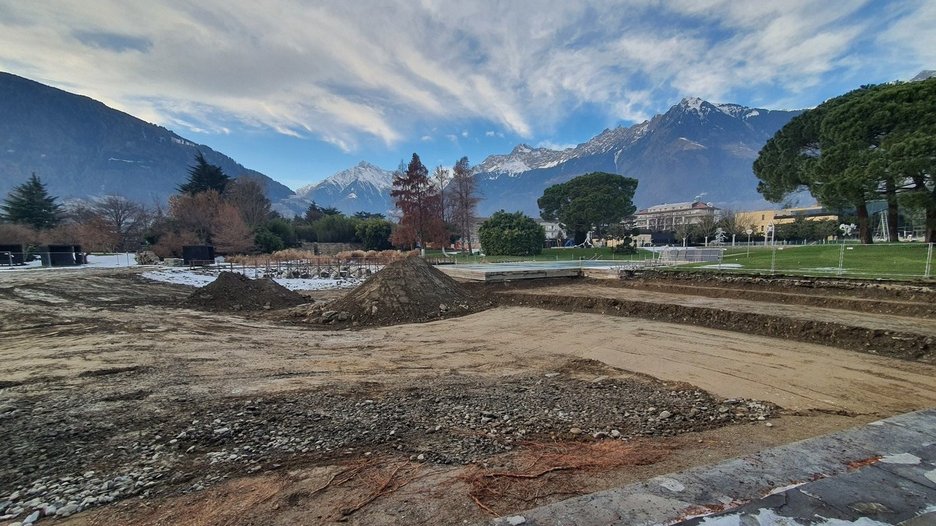 Alpin Geologie: Construction of a natural bathing pond