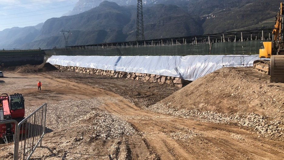 Alpin Geologie: Errichtung eines neuen Betriebsgebäudes