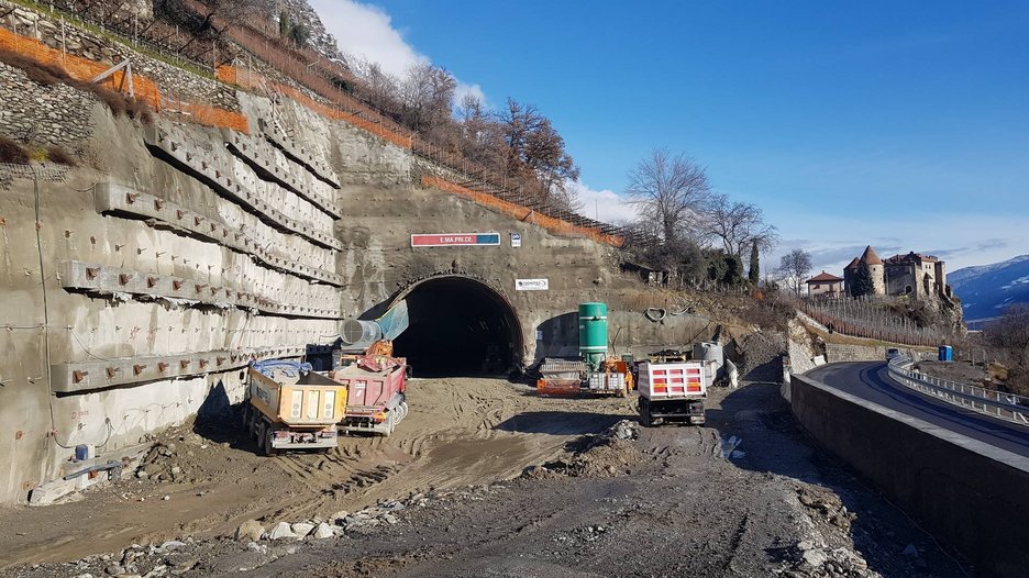 Alpin Geologie: Bau der Umfahrung von Kastelbell und Galsaun SS38 Stilfser Joch zwischen ca. km 176,50 und km 179,40