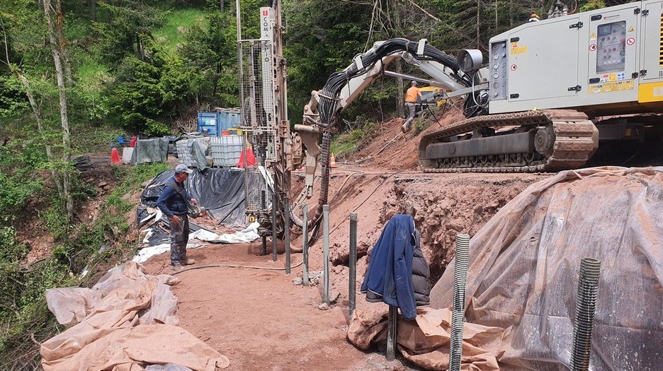 Alpin Geologie: Maßnahmen höchster Dringlichkeit und geologische Bauleitung der Arbeiten zur Wiederherstellung