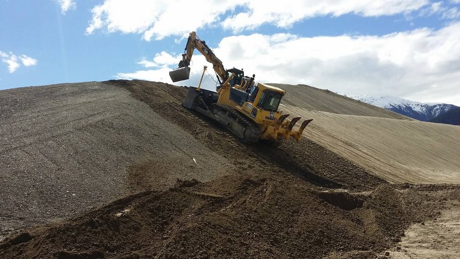Alpin Geologie: Rehabilitation of the old part and adaptation of the Gas Collection System for the entire Landfill - Lot 1 and Lot 2