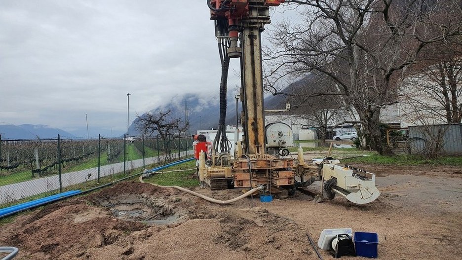 Alpin Geologie: Tiefbrunnen für Grundwasser-Wärmepumpe